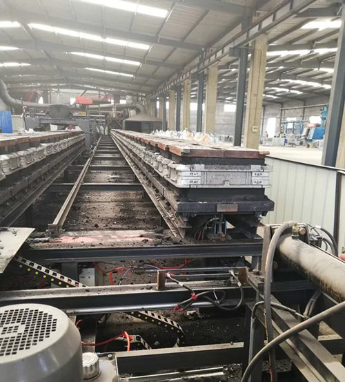 全自动线配合坤泰活动套箱的共同使用