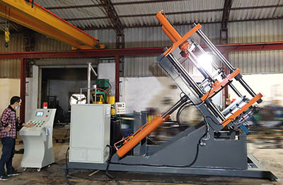 坤泰重力铸造机